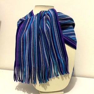 Excellent Unused Condition COZY APPLESEED’S 100% Acrylic Scarf UNISEX COLOR